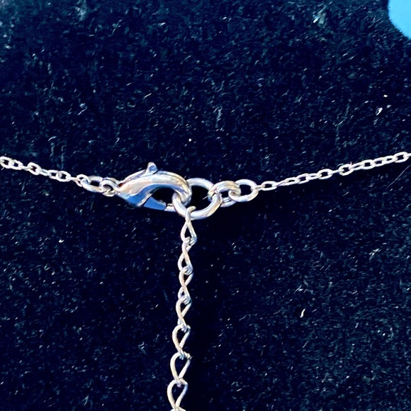 Dazzling Vintage Crystal Snowflake Pendant Necklace - Picture 6 of 8